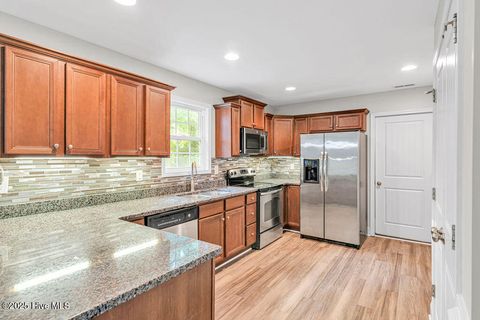 Tiny photo for 212 Everett Drive, Sneads Ferry, NC 28460 (MLS # 100535510)