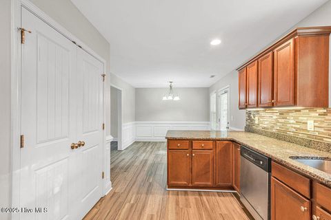 Tiny photo for 212 Everett Drive, Sneads Ferry, NC 28460 (MLS # 100535510)