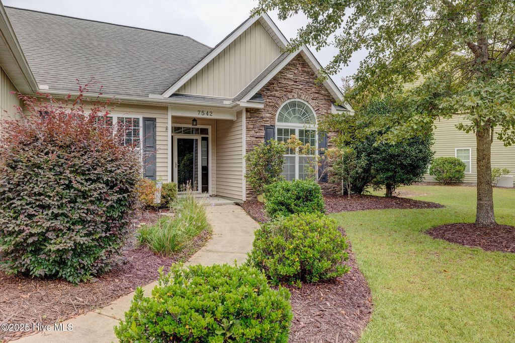 Photo of 7542 Quail Woods Road, Wilmington, NC 28411 (MLS # 100530192)