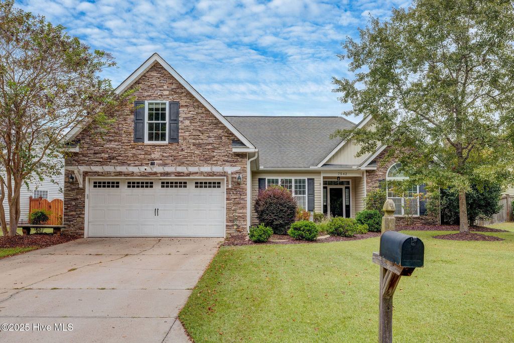 Photo of 7542 Quail Woods Road, Wilmington, NC 28411 (MLS # 100530192)