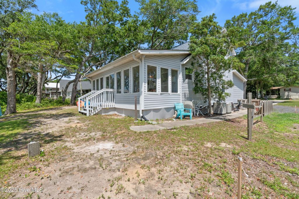 Photo of 2509 Gator Lane SW, Supply, NC 28462 (MLS # 100517892)