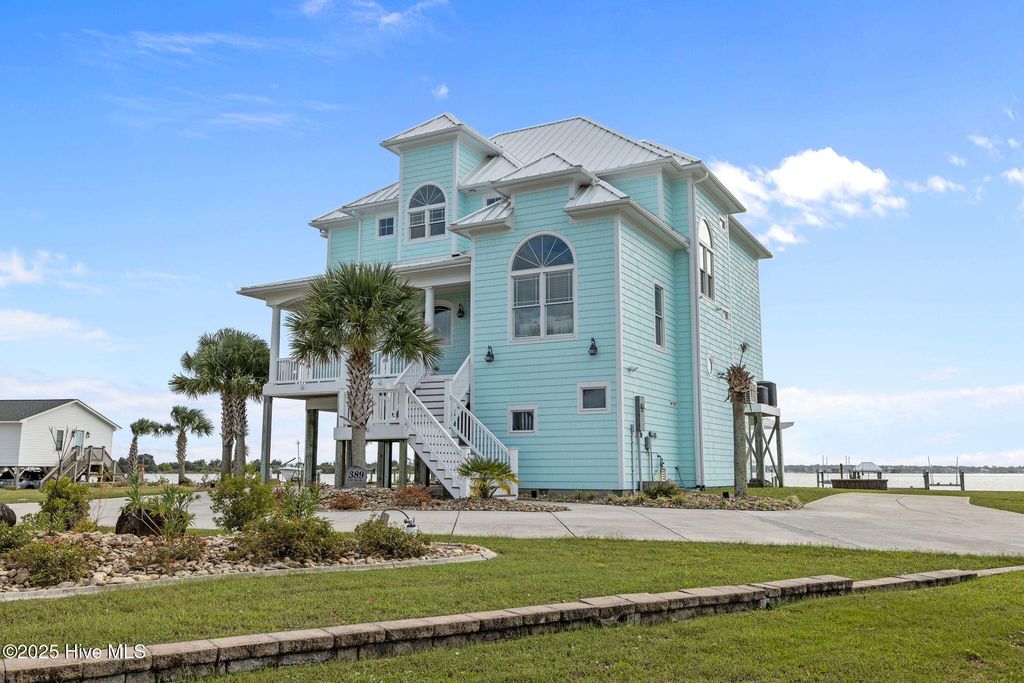 Photo of 389 Live Oak Road, Newport, NC 28570 (MLS # 100534547)