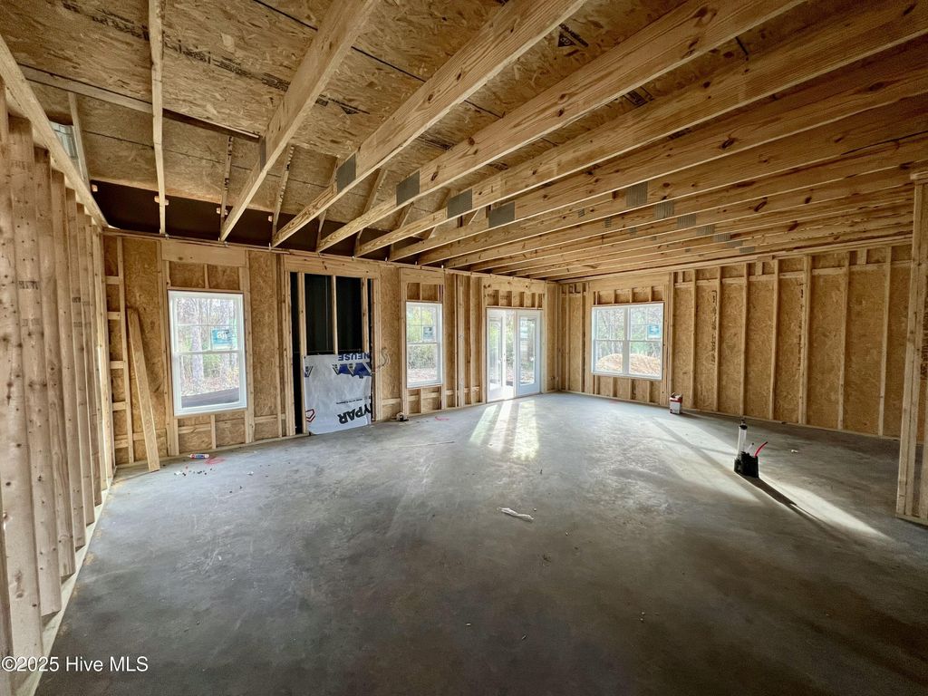 Photo of 400 Creeks Edge Drive, Pikeville, NC 27863 (MLS # 100542285)