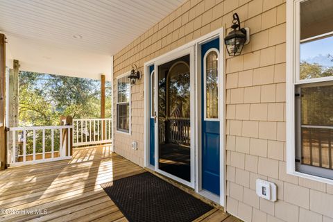 A home in Oak Island