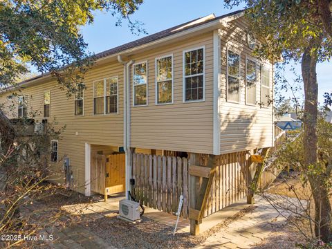 A home in Oak Island