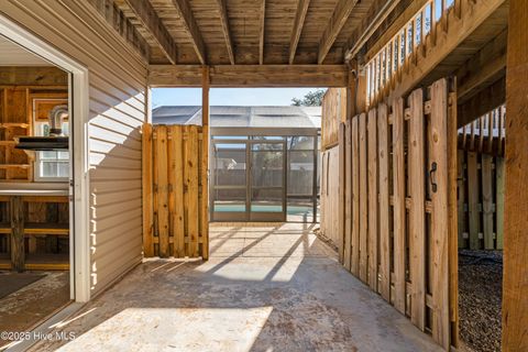 A home in Oak Island