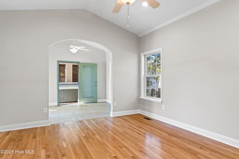 A home in Oak Island