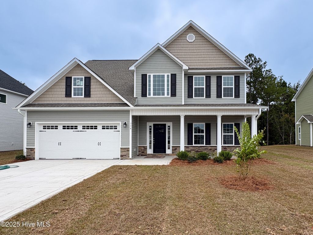 Photo of 714 Ellabond Street, Sneads Ferry, NC 28460 (MLS # 100499948)