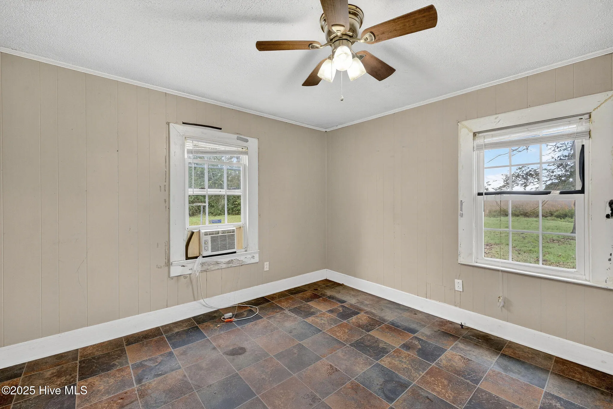 Harrells, North Carolina 28444, United States, 3 Bedrooms Bedrooms, ,1 BathroomBathrooms,Residential,Active,239264