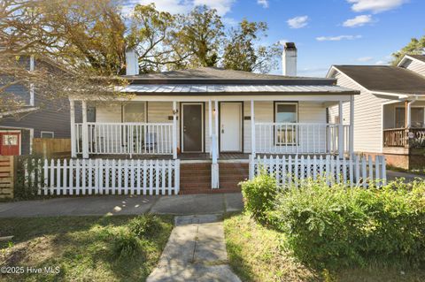 Photo of 818 Hanover Street, Wilmington, NC 28401 (MLS # 100538840)