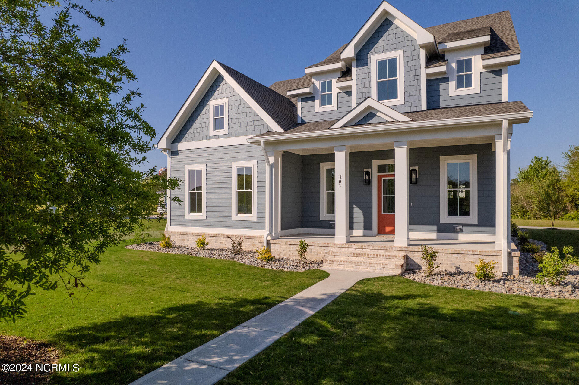 303 Cannonsgate Drive