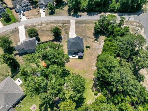 Single Family Residence in Hubert NC 214 Wintergreen Lane 37.jpg