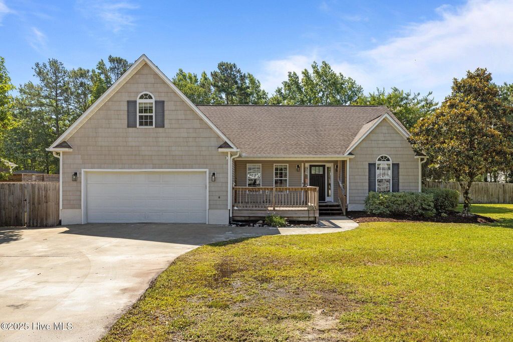 Photo of 1199 Nine Foot Road, Newport, NC 28570 (MLS # 100543574)
