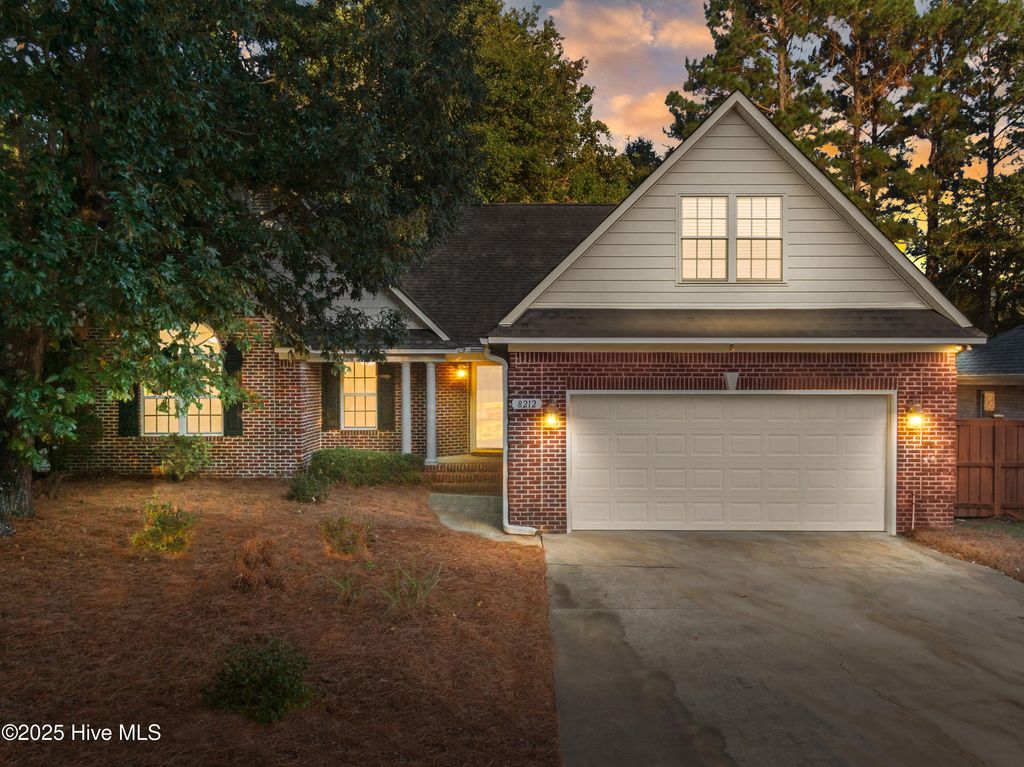 Photo of 8212 Beddoes Drive, Wilmington, NC 28411 (MLS # 100536512)