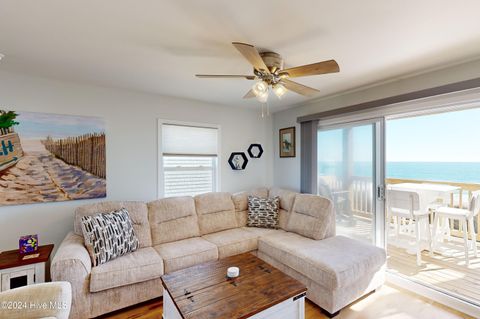 A home in North Topsail Beach