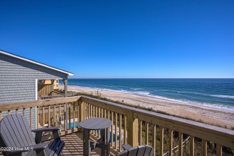 A home in North Topsail Beach