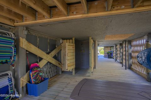 A home in North Topsail Beach