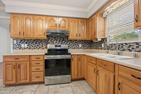 Tiny photo for 307 Walnut Creek Road, Jacksonville, NC 28546 (MLS # 100538404)