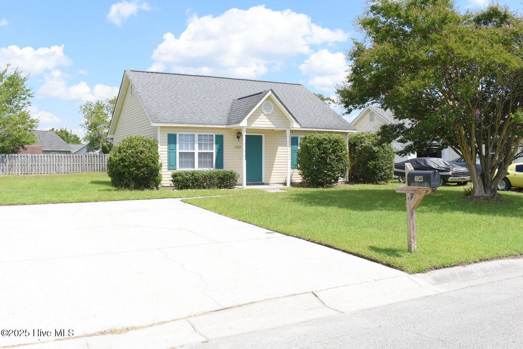 Photo of 6923 Alamosa Drive, Wilmington, NC 28411 (MLS # 100538470)
