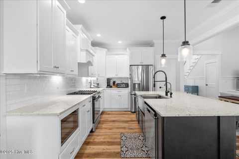 Tiny photo for 18 Kenilworth Court, Hampstead, NC 28443 (MLS # 100536301)