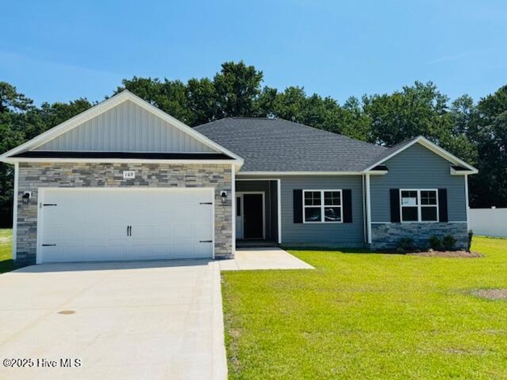 Photo of 169 Vista Cay Drive, Hubert, NC 28539 (MLS # 100481610)