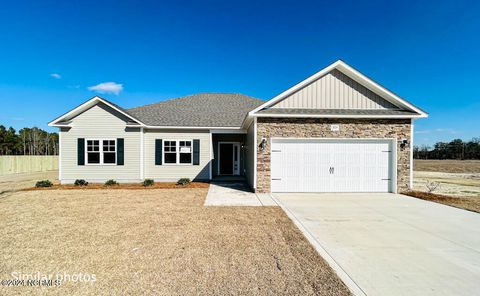 A home in Hubert