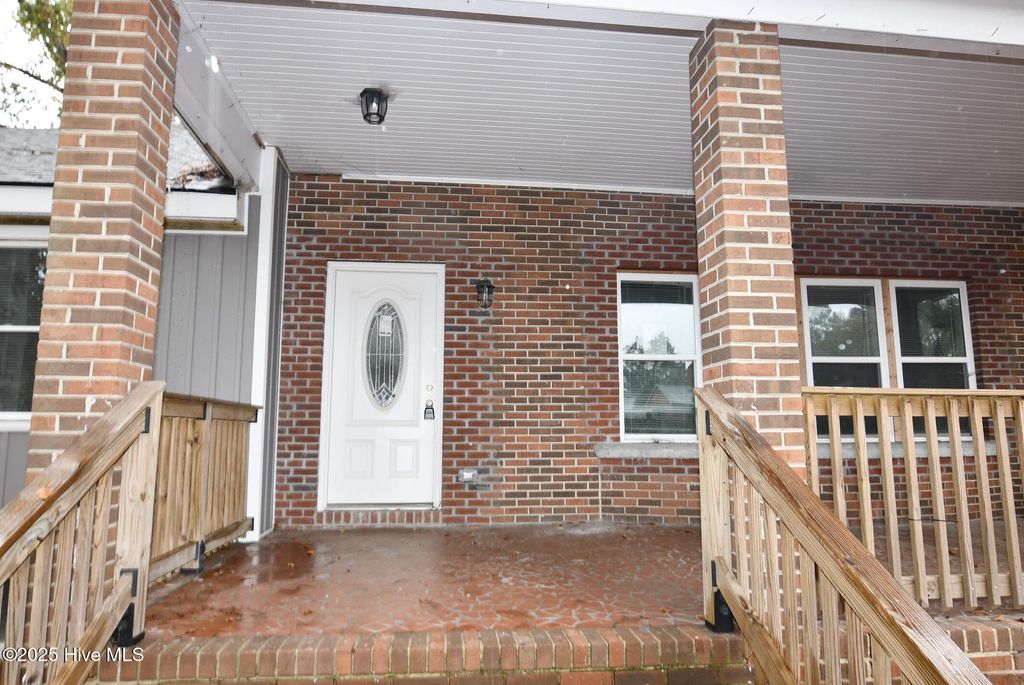 Photo of 1103 Vance Drive, Tarboro, NC 27886 (MLS # 100541017)