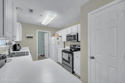 Tiny photo for 1605 Willoughby Park Court #Unit 8, Wilmington, NC 28412 (MLS # 100539920)