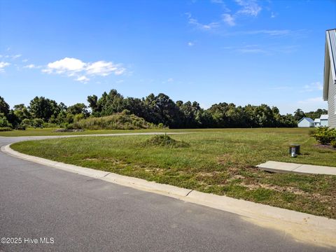 Tiny photo for 6 Ward Road, Swansboro, NC 28584 (MLS # 100528612)