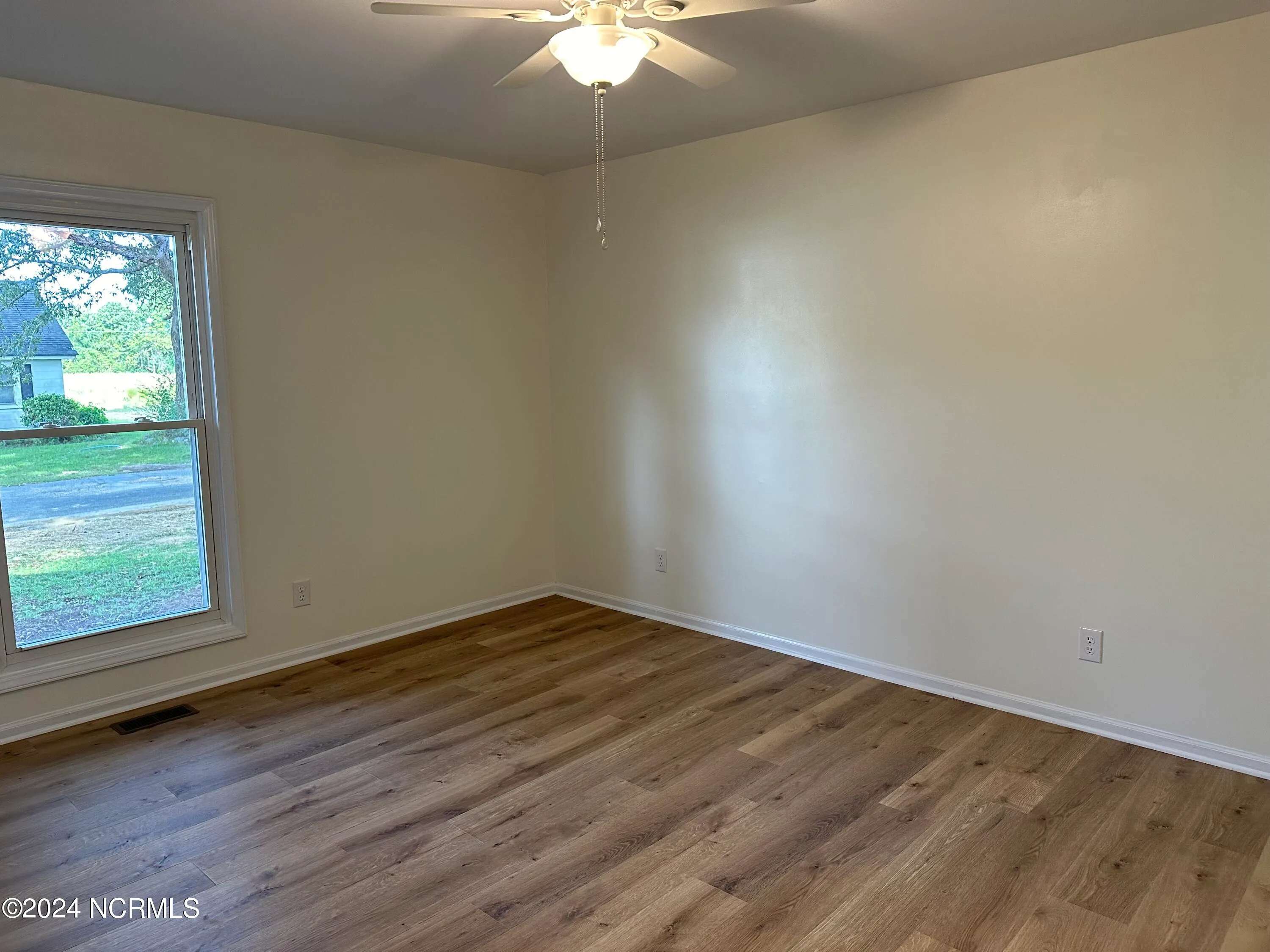 Ayden, North Carolina 28513, United States, 3 Bedrooms Bedrooms, ,2 BathroomsBathrooms,Residential,Pending,47490