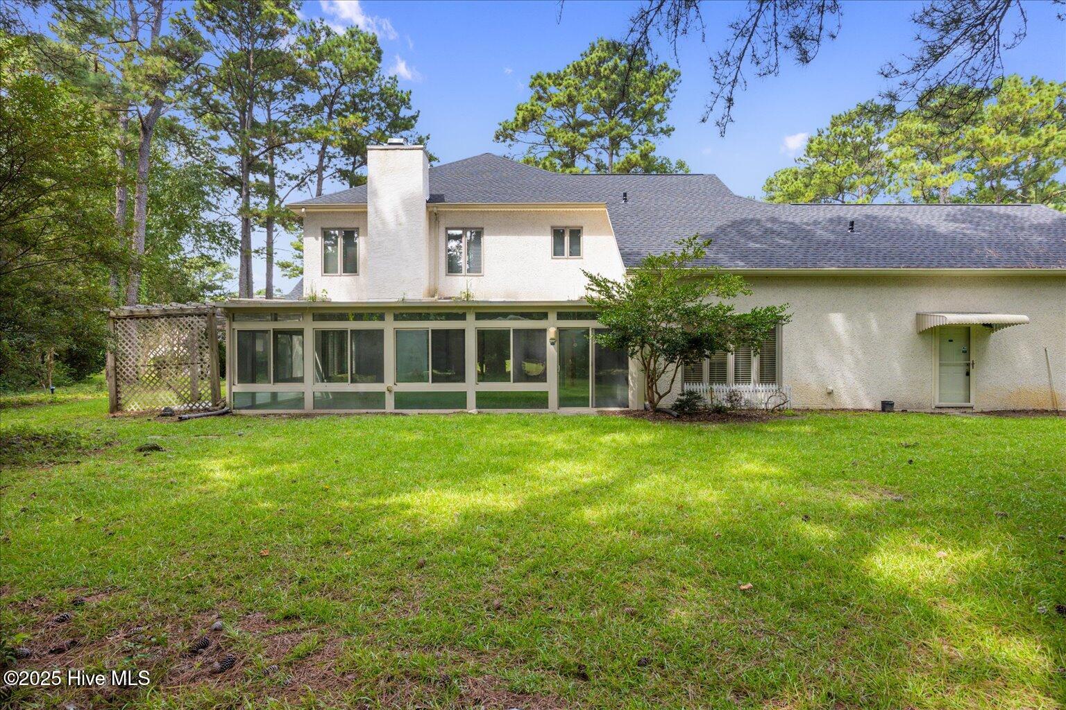 108 Rollingwood Circle