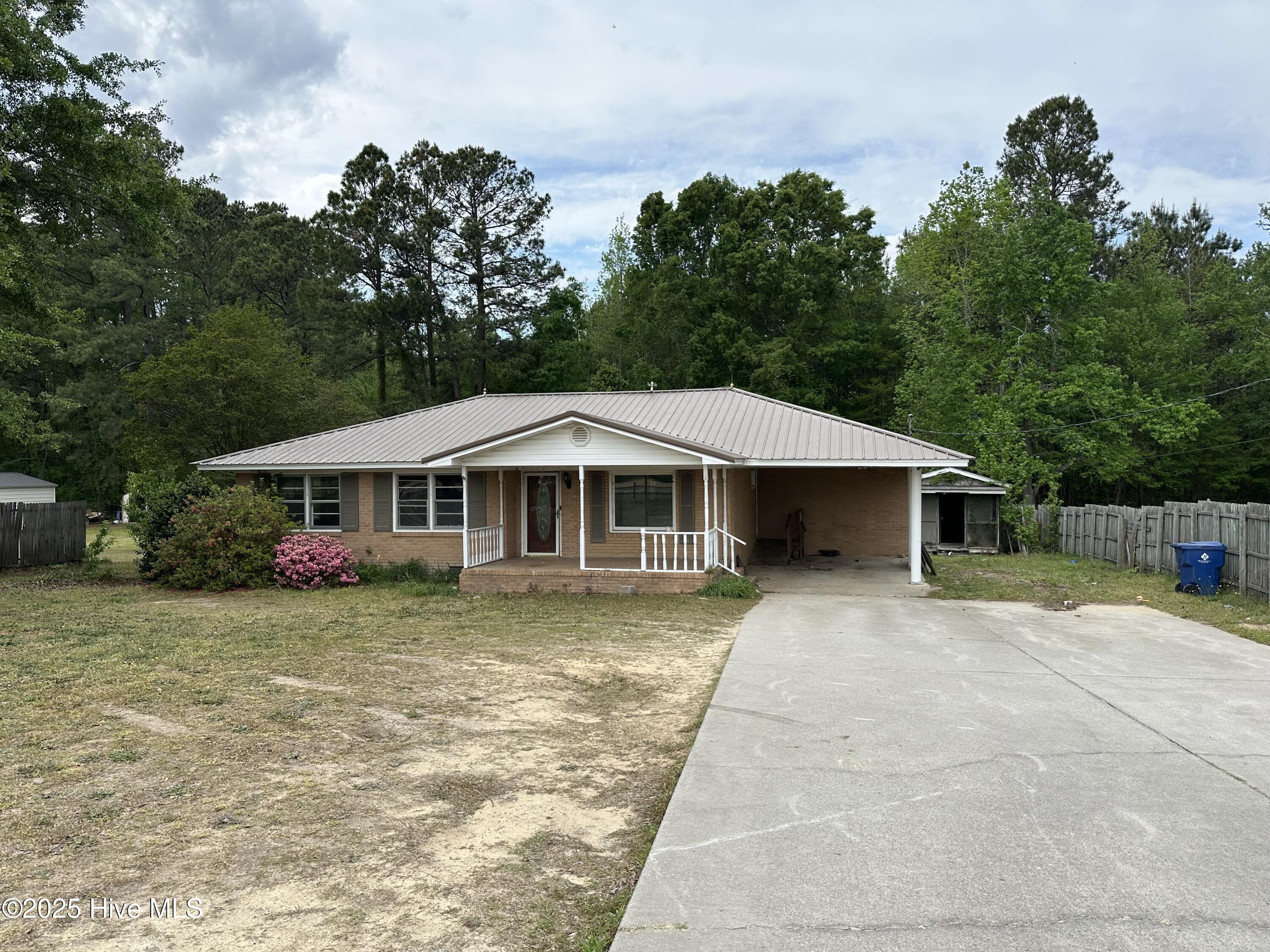 Listing image 1