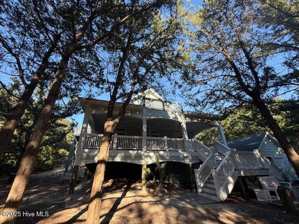 Photo of 318 Stede Bonnet Wynd, Bald Head Island, NC 28461 (MLS # 100538138)