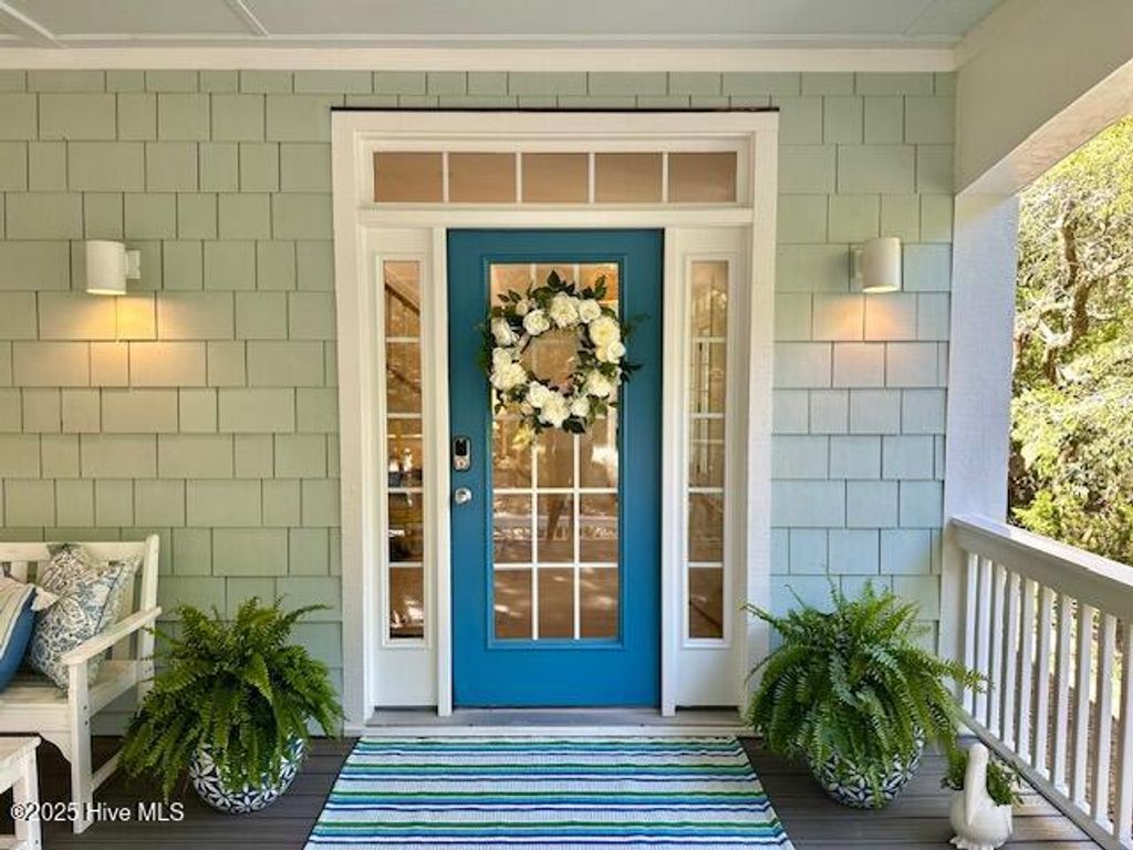 Photo of 318 Stede Bonnet Wynd, Bald Head Island, NC 28461 (MLS # 100538138)