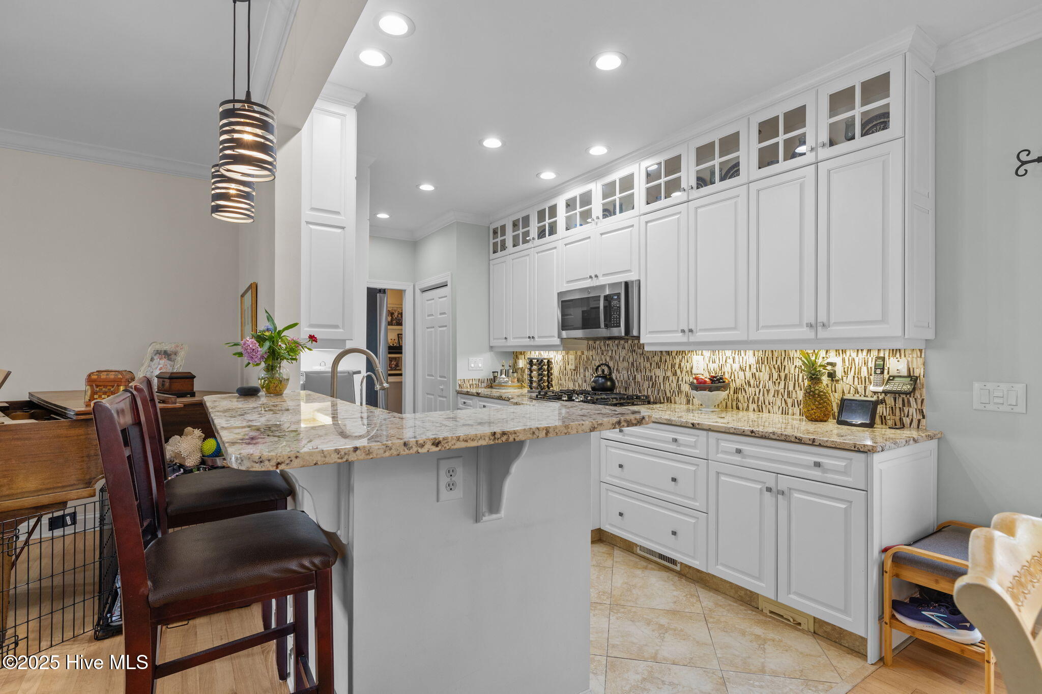 9804 Clarendon Drive