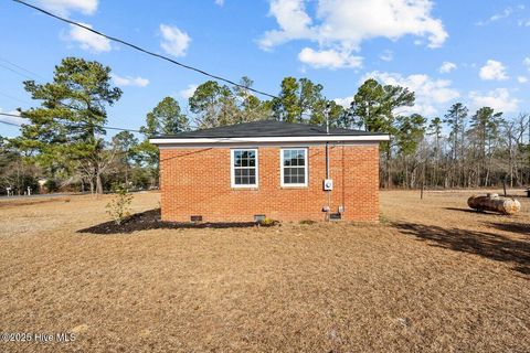 A home in Laurinburg