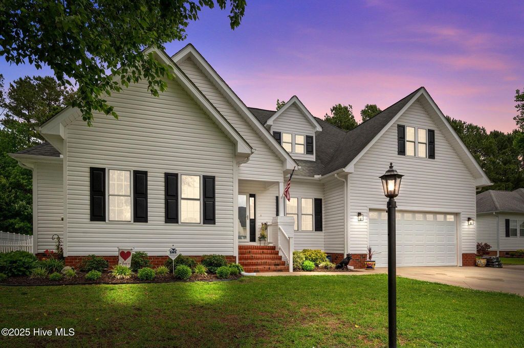 Photo of 171 Adams Lane, Washington, NC 27889 (MLS # 100506163)