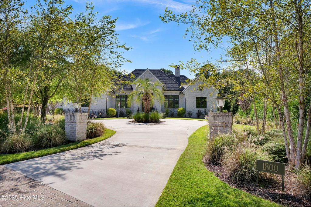 Photo of 1800 Newington Court, Wilmington, NC 28405 (MLS # 100532496)