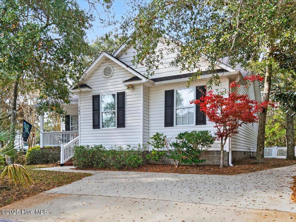 Photo of 105 SE 36th Street, Oak Island, NC 28465 (MLS # 100543046)