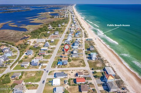 A home in North Topsail Beach