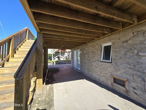 A home in North Topsail Beach