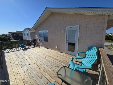 A home in North Topsail Beach