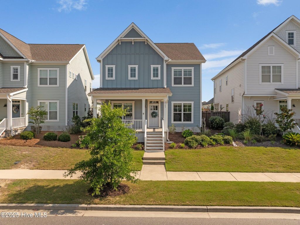 Photo of 4563 Old Towne Street, Wilmington, NC 28412 (MLS # 100515846)