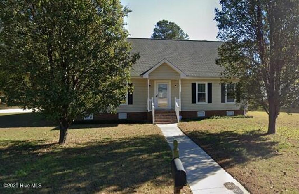 Photo of 2708 Ridge Road NW, Wilson, NC 27896 (MLS # 100538014)