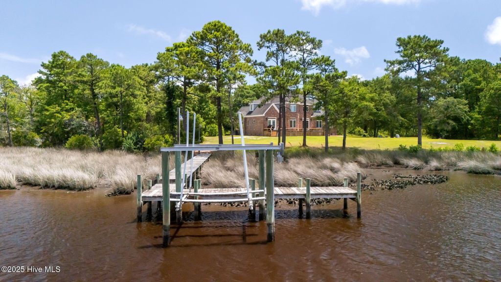 Photo of 421 Old Swansboro Road, Newport, NC 28570 (MLS # 100518384)
