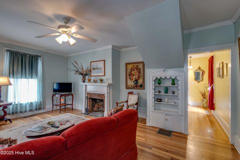 Tiny photo for 414 E 2nd Street, Washington, NC 27889 (MLS # 100537652)