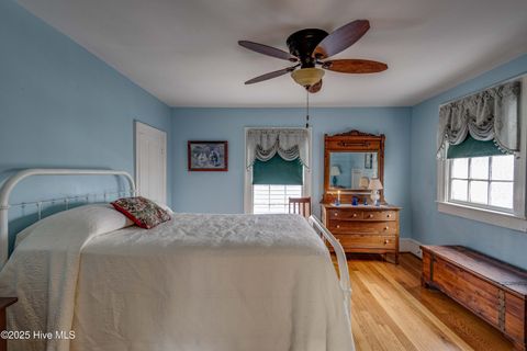 Tiny photo for 414 E 2nd Street, Washington, NC 27889 (MLS # 100537652)