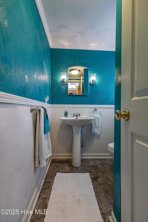 Tiny photo for 414 E 2nd Street, Washington, NC 27889 (MLS # 100537652)