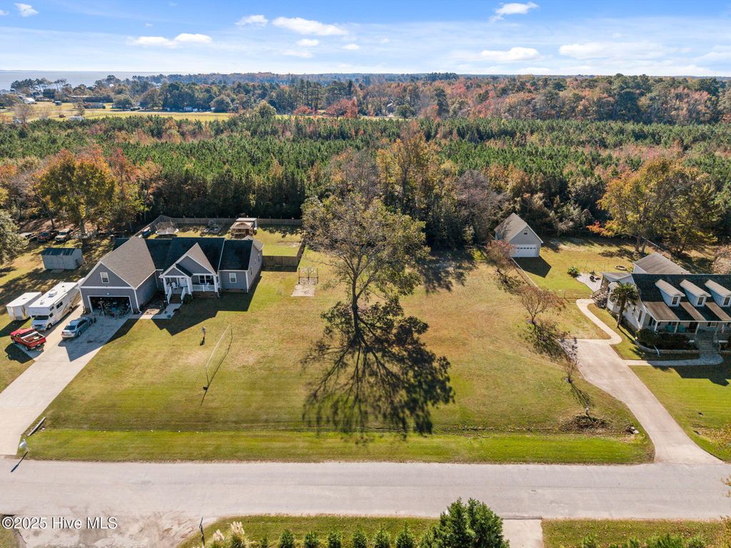 Photo of 117 Lighthouse View, Aydlett, NC 27916 (MLS # 100541198)