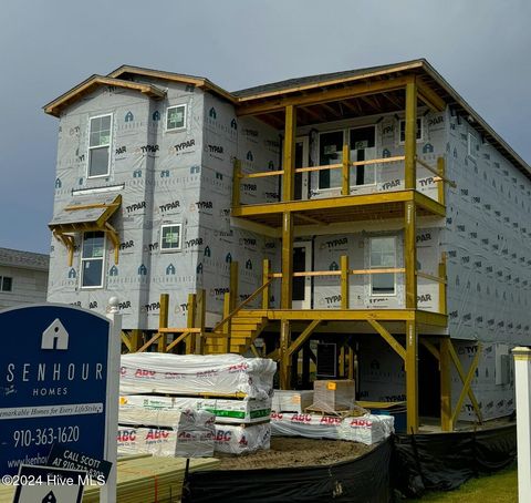 A home in Oak Island